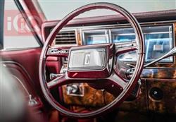 لينكولن تاون كار